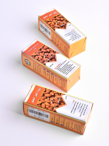 زيت اللوز الحلو